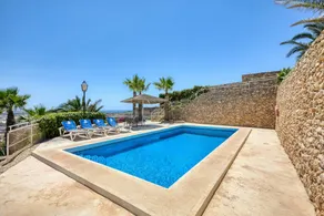 Big villa with BBQ, private pool & garden - Image 5