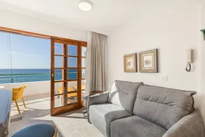 Apartment 'Playa Delphin 306' mit Meerblick, Balkon und WLAN - Image 3