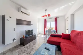 Apartment mit Garten und Pool | Bergblick - Image 3