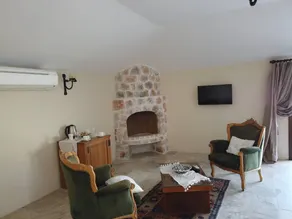 Fully equipped spacious private room with terrace, hot tub & pool | Nature view | Dogs allowed - Image 3