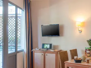 Children-friendly holiday apartment with heated pool | Pets are welcome - Image 5