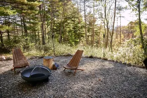 Zen Retreat in New York: Glamping for Relaxation and Rejuvenation - Image 5