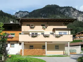 Apartment with barbeque & terrace - Image 4
