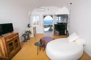 Aurora Grace Villas, sea & caldera view - Image 5