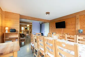 Nature Retreat Chalet-15 Guests SPA-Sauna-Summer Pool Near Lake Gérardmer-Le Tholy - Image 4