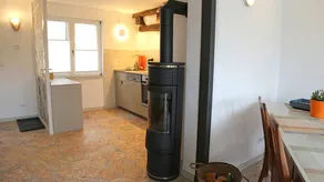 Holiday home with terrace - Image 5