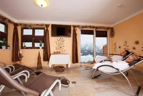 Apartment with pool, garden & barbeque - Image 2