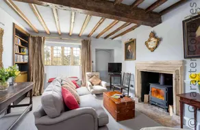 Family-oriented beautiful cottage with garden | Pets are welcome - Image 2