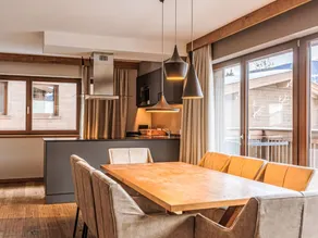 Holiday home with sauna & heated pool | Mountain view - Image 2
