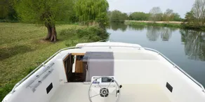 Boat with terrace - Image 3