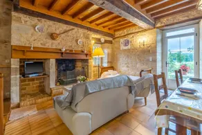 Cottage with terrace, BBQ & garden - Image 5