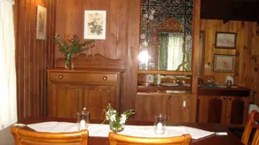 Scenic Cottage Rental with a Gorgeous Garden near Grafton in New South Wales - Image 4