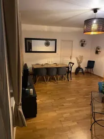 Maison avec jardin, terrasse et barbecue - Image 3