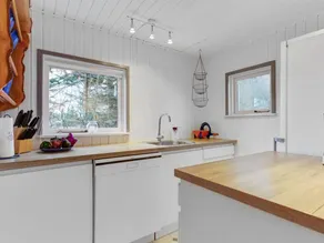 Child-friendly lovely holiday home with BBQ, terrace & sauna | Close to the beach | Dogs allowed - Image 2
