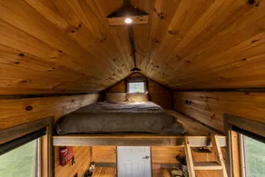 Charming Tiny House, Ideal for a Glamping Escape near Heathcote - Image 4