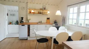 Charming wooden cottage close to Handbjerg beach - Image 4