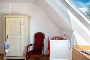 Family-friendly holiday apartment with garden & barbecue | Garden view | Good for workation | Pet-friendly - Image 5