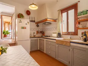 Family-friendly holiday home with barbeque, garden & terrace | Good for workation - Image 4
