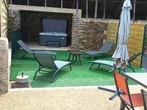 Charming Rural Getaway with WiFi, BBQ, and Baby Equipment in Dordogne - Image 2