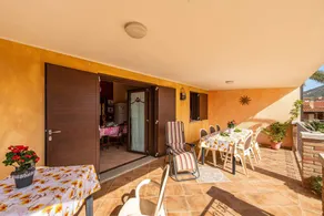 House with terrace, garden & barbecue | Mountain view - Image 3