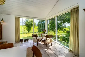 Holiday home with barbeque, sauna & garden | Perfect for remote work - Image 2