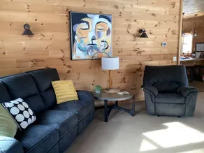 Pristine and Cozy Cabin Rental Overlooking Pond near Rochester, New York - Image 2