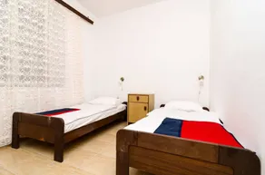 House with 1 room for 2 persons - Image 4