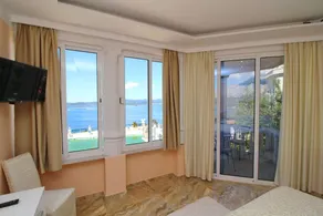 Ferienhaus mit Pool | Wasserblick - Image 3