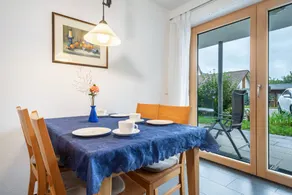 Fully equipped apartment with terrace - Image 4
