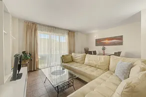 Wohnung mit Pool | Stadtblick - Image 5