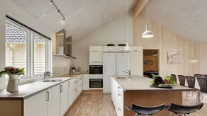 Family-friendly holiday home with terrace, private pool & garden | Pets allowed - Image 3