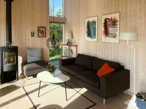 House with terrace & garden - Image 4