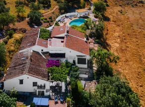 Holiday home with terrace, garden & private pool - Image 5