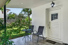 Studio avec barbecue, jardin et terrasse | Vue jardin - Image 2