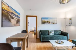 Holiday apartment with garden & terrace - Image 3