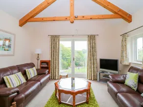 Child-friendly cottage | Beach view - Image 4