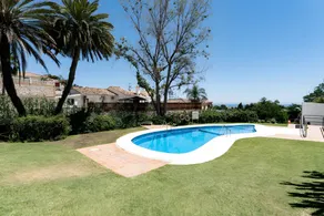 Holiday Home 'Lavanda' with Sea View, Wi-Fi and Air Conditioning - Image 2