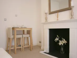 Child-friendly pleasant cottage - Image 4