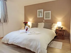 Family-friendly charming flat with garden | Mountain view | Ski nearby | Perfect for remote work | Pets allowed - Image 2