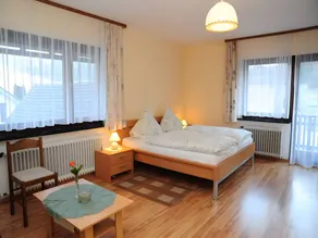 Room 'Nr 3' with Shared Terrace, Shared Garden and Wi-Fi - Image 3