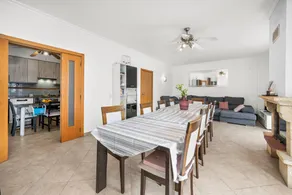 Maison avec jardin, barbecue et terrasse | Vue jardin - Image 4