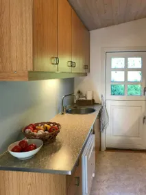Holiday home with terrace, barbeque & garden | Suitable for remote work - Image 5