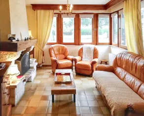 Holiday home with terrace, barbecue & garden | Garden view - Image 2