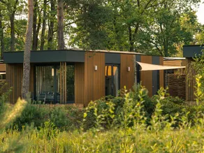Lodge with jacuzzi & terrace - Image 5