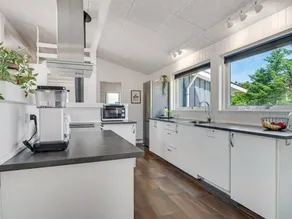 Kinderfreundliches Ferienhaus mit Grill, Terrasse und privatem Pool | Haustiere sind willkommen - Image 5