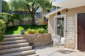 Fully equipped nice villa with barbecue, hot tub & garden | Lake view | Pet-friendly - Image 3