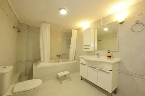 Villa with sauna, jacuzzi & garden | Close to the beach | Dogs allowed - Image 5