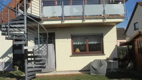 Appartement avec terrasse, jardin et barbecue - Image 4