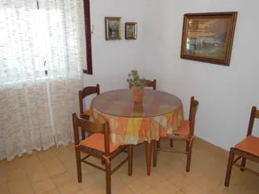 Apartment with terrace | Water view - Image 5