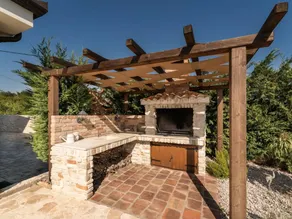 Casa con jardín, terraza y piscina privada - Image 5
